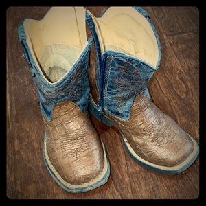 Roper baby boots